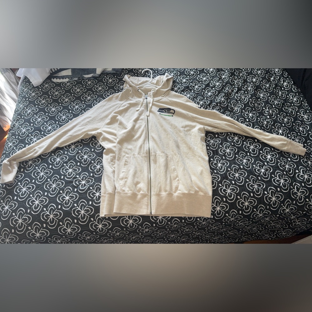 Nike Tan/Creme Zip-Up Hoodie